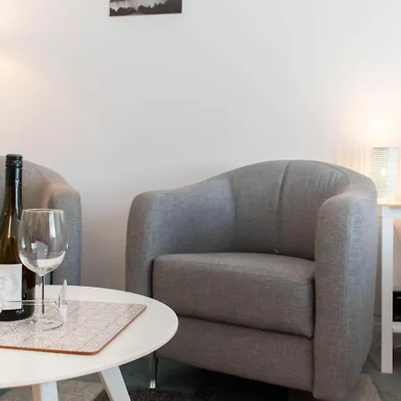 Apartment Duenengras *